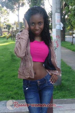 157338 - Mayerli Age: 28 - Colombia