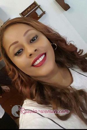 177101 - Luz Age: 46 - Colombia