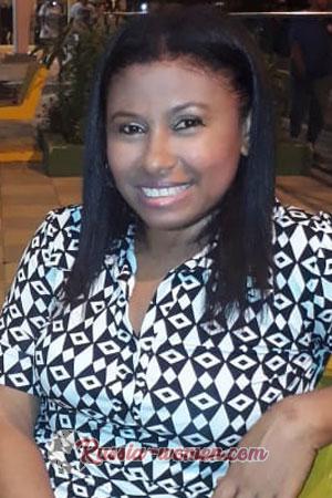 181315 - Zorayda Age: 45 - Colombia