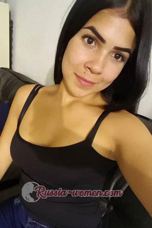 182521 - Gabriela Age: 25 - Venezuela