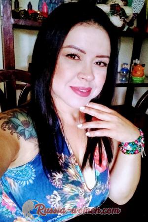 185019 - Yenny Age: 42 - Colombia