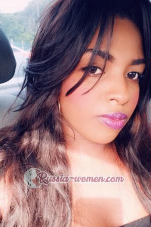 188167 - Laura Age: 29 - Colombia