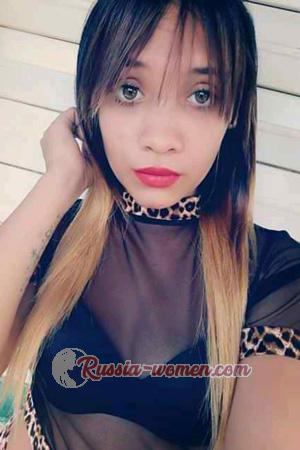 194372 - ILianet Age: 26 - Cuba