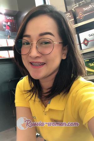 195340 - Preaw Age: 37 - Thailand
