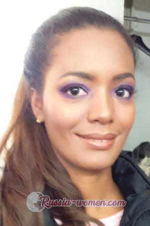 195911 - Yanelis Age: 39 - Colombia