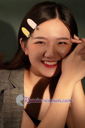 201950 - Meiyin Age: 23 - China