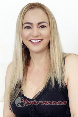 203847 - Silvia Age: 48 - Colombia