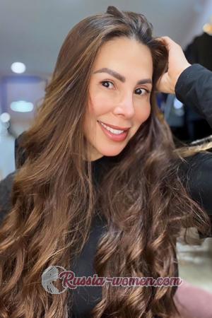 204159 - Yoana Age: 49 - Colombia