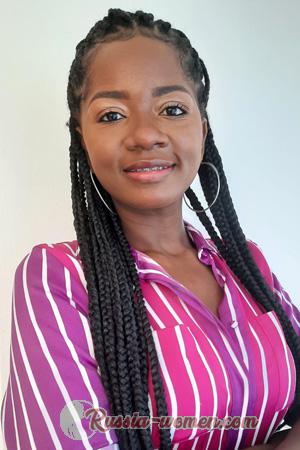 205104 - Stefany Age: 35 - Colombia