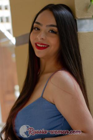 210289 - Laura Age: 26 - Colombia