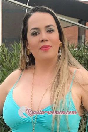 210422 - Tania Age: 44 - Colombia