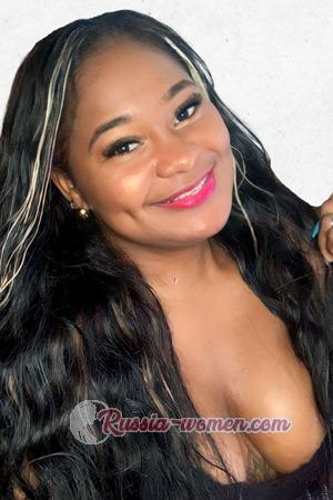 210551 - Stephanye Age: 33 - Colombia