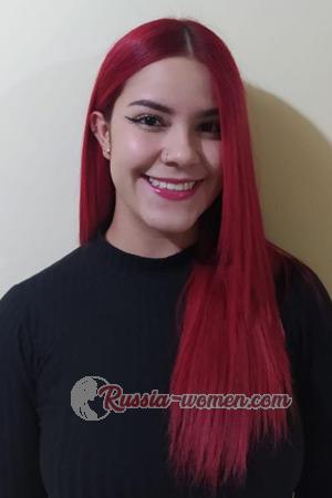 210914 - Laura Age: 26 - Colombia