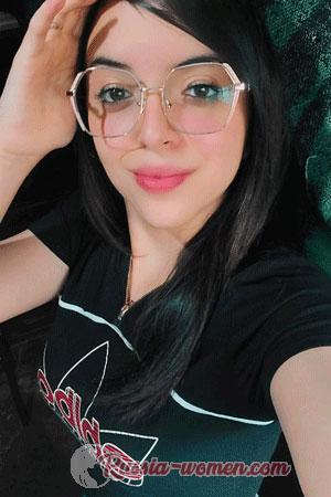 211361 - Pilar Age: 21 - Costa Rica