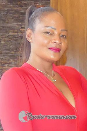 211374 - Novelia Age: 44 - Colombia