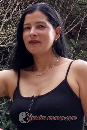 212325 - Migdalia Age: 40 - Colombia