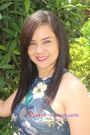 212391 - Ibeth Age: 38 - Colombia