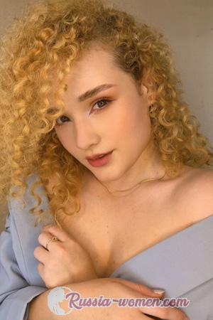 215550 - Scarlet Age: 27 - Colombia