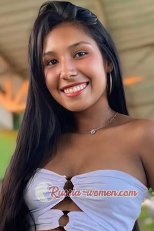 218647 - Arleth Age: 21 - Colombia