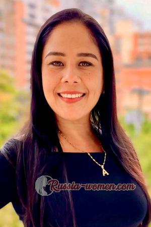 219954 - Astrid Age: 47 - Colombia