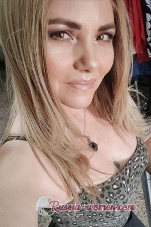 223113 - Maria Elizabeth Age: 51 - Costa Rica