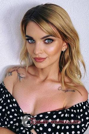 223645 - Natalia Age: 30 - Russia