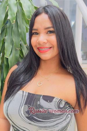 223840 - Nayelis Age: 23 - Colombia