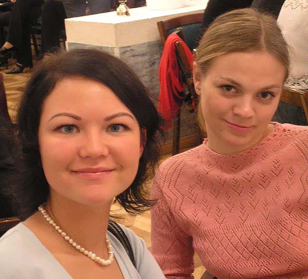 Russian women at singles tours